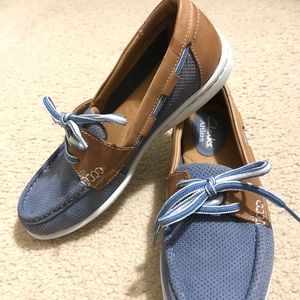 clarks boat shoes womens